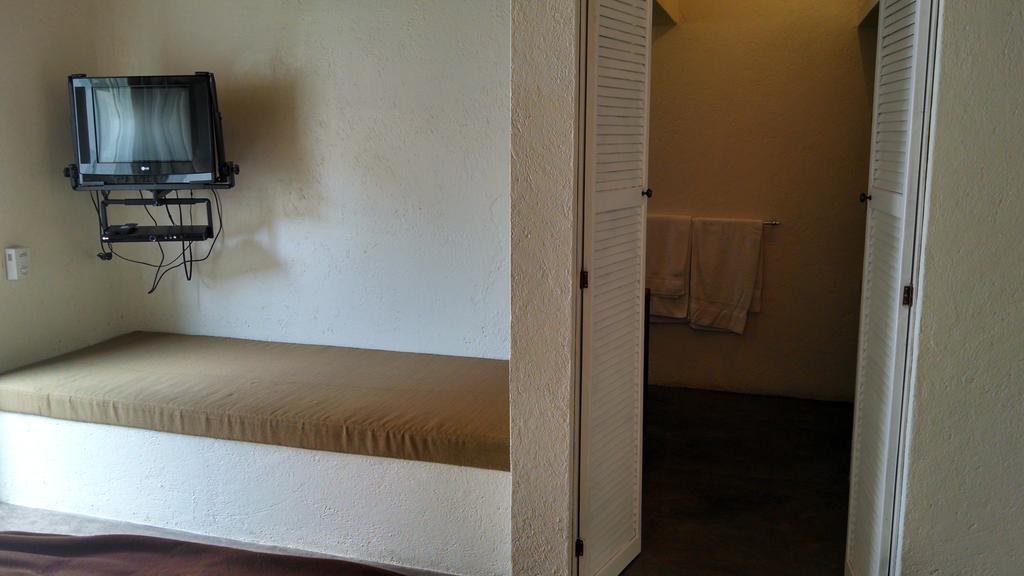 Hotel Boutique La Milagrosa Tepoztlan Room photo